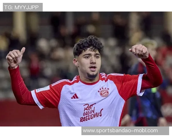 拜仁太子沦落至荷甲19岁万纳尔身价骤降至1400万表现低迷